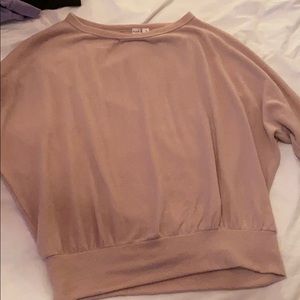 Over size wildfox dupe light pink sweater